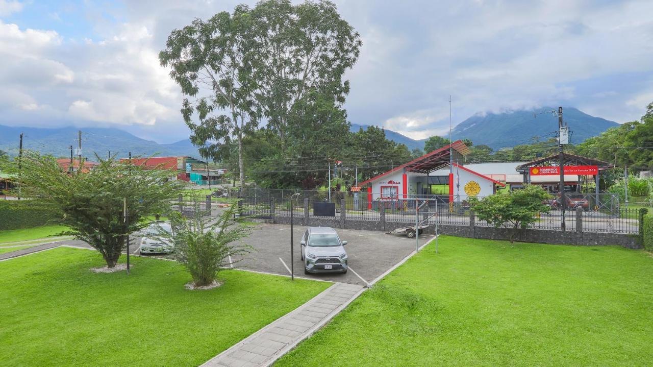 La Fortuna Condo'S Vista Al Volcan المظهر الخارجي الصورة