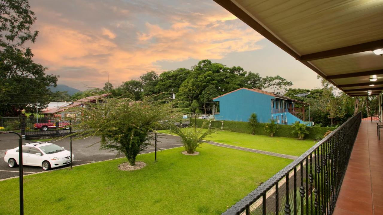 La Fortuna Condo'S Vista Al Volcan المظهر الخارجي الصورة